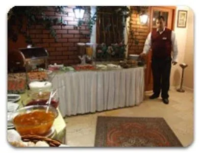Hotel Imga 2*
