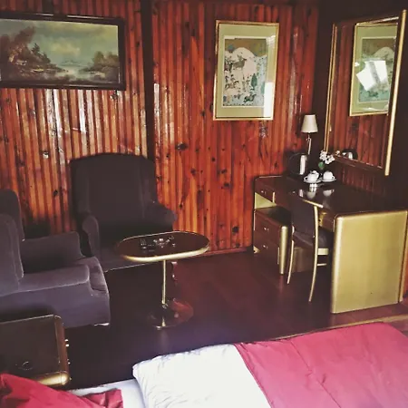 Imga Hotel 3*