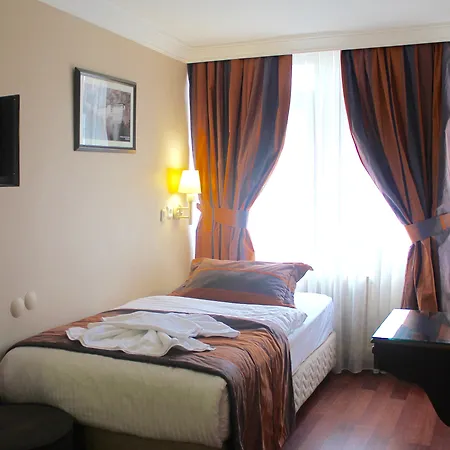 Imga 3* Isztambul